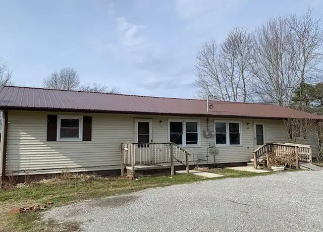 Property at 152 Powell Dr, Manchester, TN, 37355, 2 beds, 1 bath, [object Object]