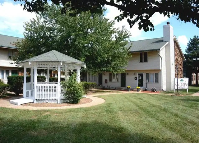 Property at 1251 E Guinevere St Unit 02, Springfield, MO, 65804, 2 beds, 2 baths, [object Object]