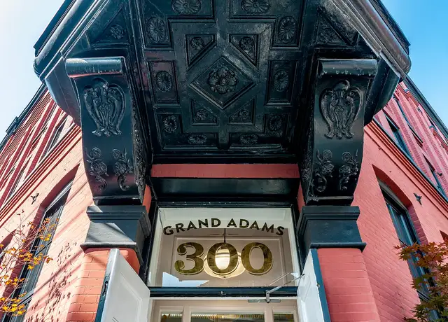 Photo of 300 Grand St, Hoboken, NJ 07030
