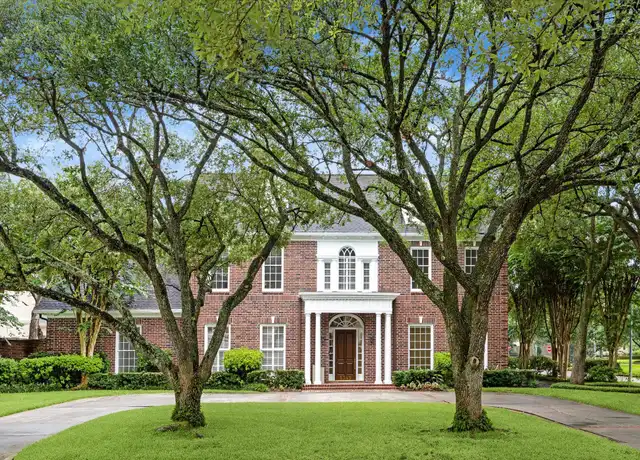 Property at 5345 Longmont Dr, Houston, TX, 77056, 5 beds, 4.5 baths, [object Object]