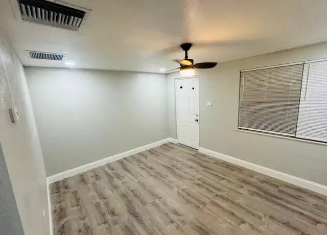 Property at 314 7th Ave NE Unit 1, Ruskin, FL, 33570, 1 bed, 1 bath, [object Object]