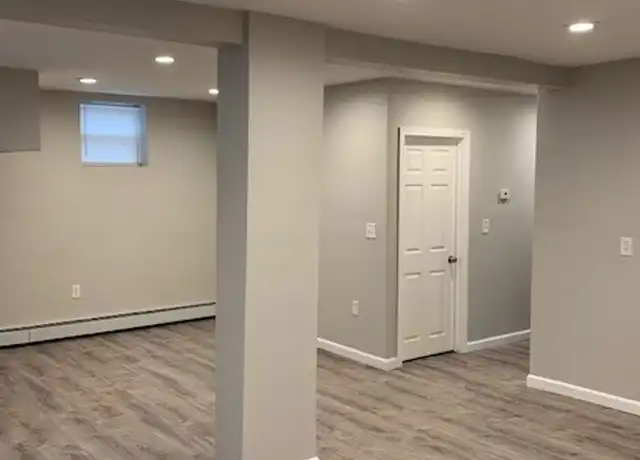 Property at 823 River Ave Unit 2, Providence, RI, 02908, 3 beds, 1 bath, [object Object]