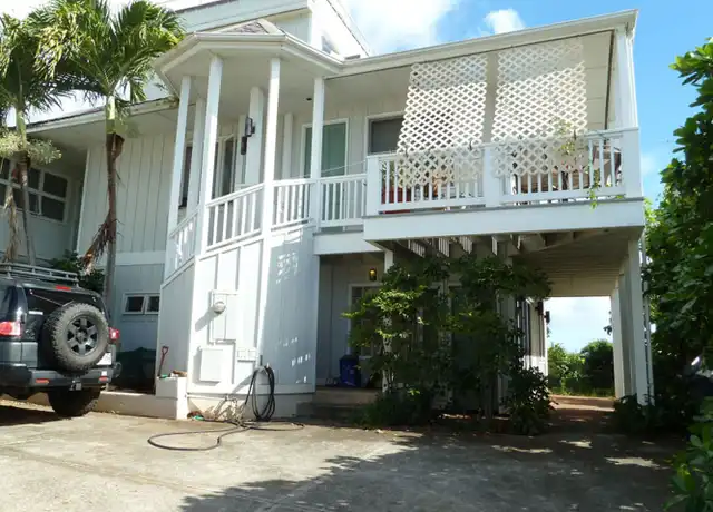 Property at 4233 Sierra Dr Unit DWNSTRS, Honolulu, HI, 96816, 2 beds, 1 bath, [object Object]