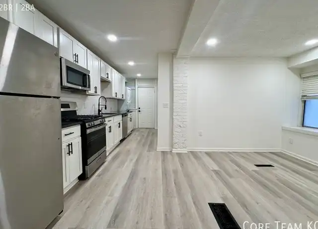 Property at 1413 W 39th St Unit 1412-GE, Kansas City, MO, 64111, 2 beds, 2 baths, [object Object]