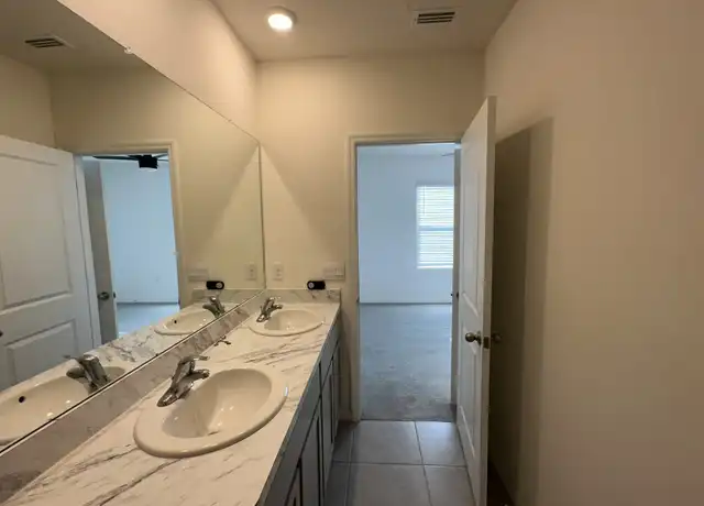 Property at 2858 Flowering Moss Run, Wesley Chapel, FL, 33543, 3 beds, 2.5 baths, [object Object]