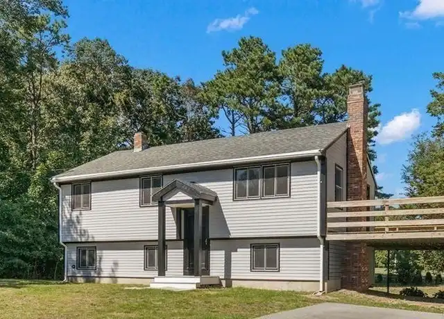 Property at 17 Minuteman Ln, Plymouth, MA, 02360, 4 beds, 2 baths, [object Object]