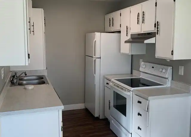 Property at 4910 King Arthur Way Unit 4, Cheyenne, WY, 82009, 2 beds, 1 bath, [object Object]
