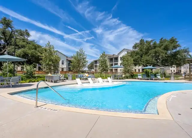 Property at 2200 Texas 195, Georgetown, TX, 78633, 0 beds, 1 bath, [object Object]