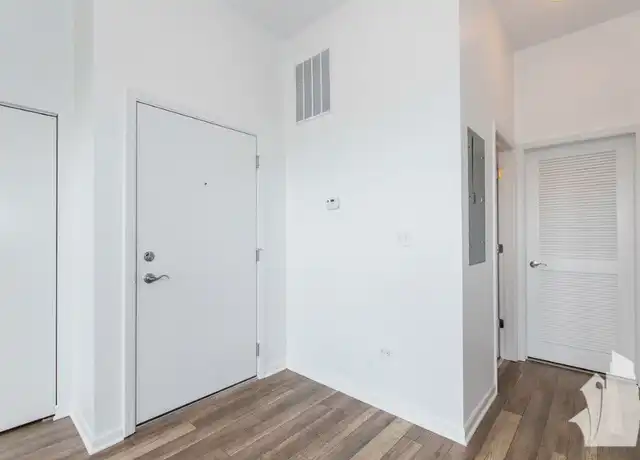 Property at 2700 W North Ave Unit 302, Chicago, IL, 60647, 3 beds, 2 baths, [object Object]