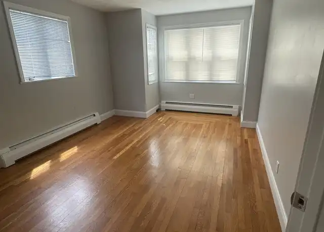 Property at 18 Carroll St Unit 1, Chelsea, MA, 02150, 2 beds, 1 bath, [object Object]