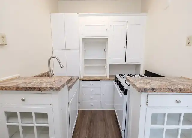Property at Girard Apartments - 3253 Girard Ave S, Minneapolis, MN, 55408, 0-1 beds, 1 bath, [object Object]