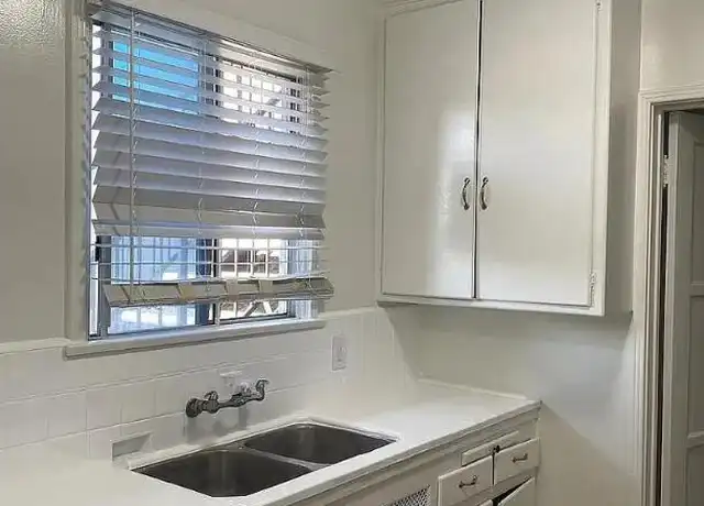 Property at 1418 E Wilson Ave, Glendale, CA, 91206, 1 bed, 1 bath, [object Object]