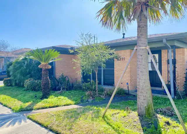 Property at 1311 Milam Dr, Galveston, TX, 77551, 3 beds, 2 baths, [object Object]