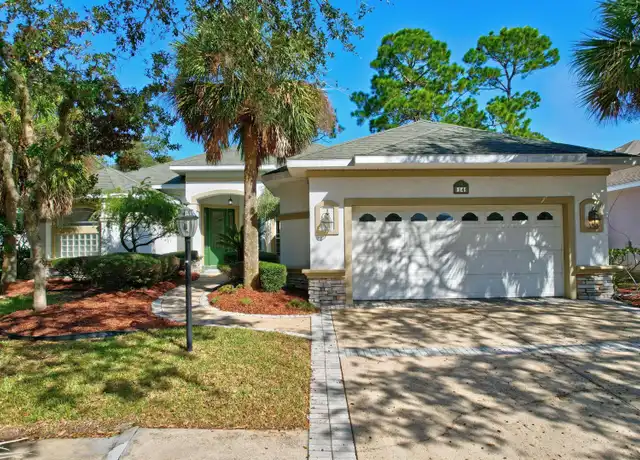 Property at 14 Lakeview Ln, Palm Coast, FL, 32137, 3 beds, 2.5 baths, [object Object]