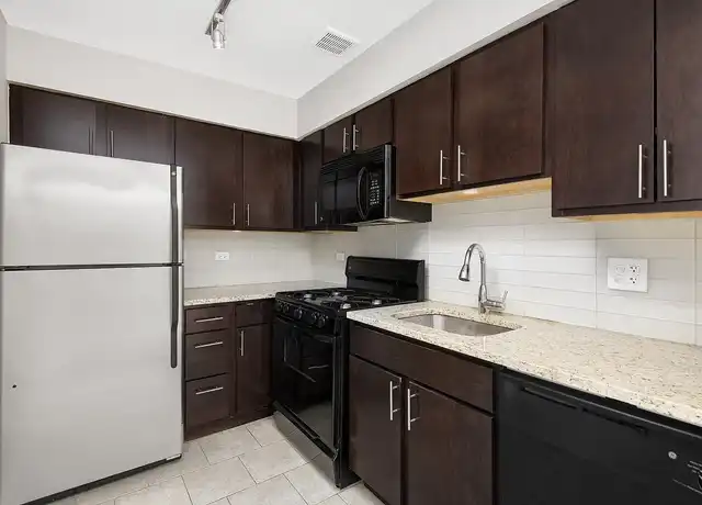 Property at Reside on Pine Grove - 3610 N Pine Grove Ave, Chicago, IL, 60613, 0-1 beds, 1 bath, [object Object]