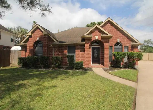 Property at 3438 Brookwood Dr, La Porte, TX, 77571, 3 beds, 2 baths, [object Object]