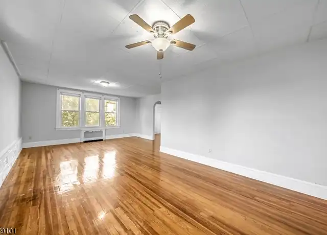 Property at 78 Mount Prospect Ave Unit 2, Belleville, NJ, 07109, 2 beds, 1 bath, [object Object]