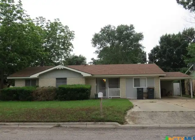 Property at 106 Huff St, Luling, TX, 78648, 3 beds, 1.5 baths, [object Object]