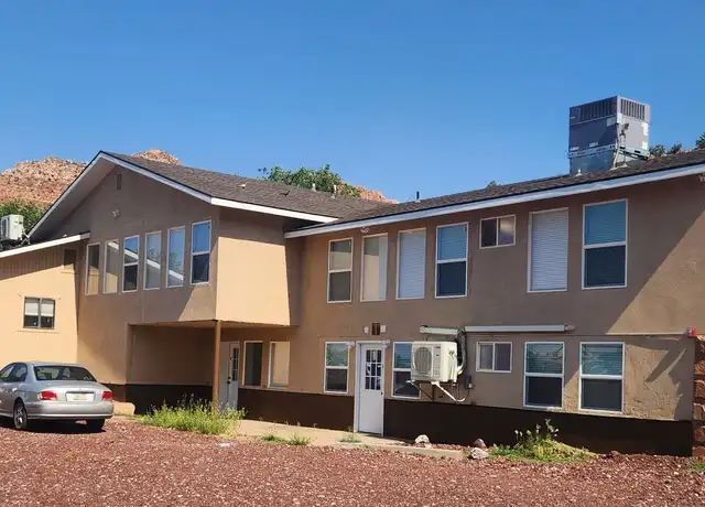 Property at 495 Jessop Ave Unit D, Hildale, UT, 84784, 2 beds, 2 baths, [object Object]
