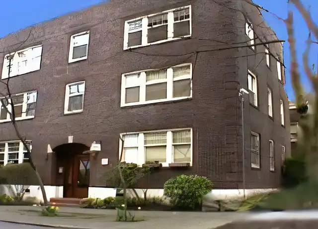 Property at 526 Belmont Ave E Unit 302, Seattle, WA, 98102, 1 bed, 1 bath, [object Object]