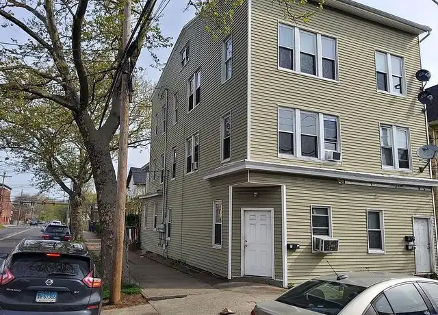 Property at 101 Woolsey St Unit 3, New Haven, CT, 06513, 4 beds, 1 bath, [object Object]