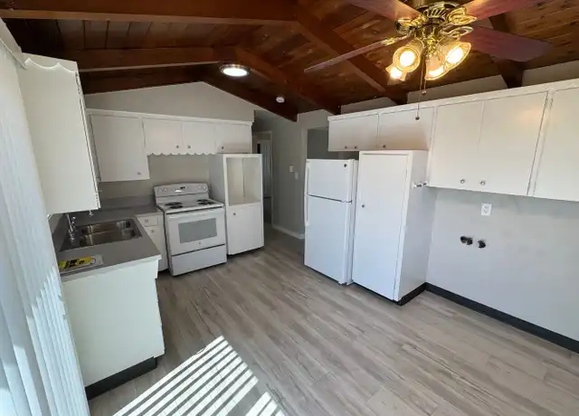 Property at 793 Hawthorne Ave NE Unit 853, Salem, OR, 97301, 2 beds, 1 bath, [object Object]