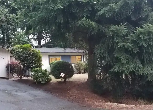 Property at 724 S 186th St Unit B, Burien, WA, 98148, 3 beds, 1.5 baths, [object Object]