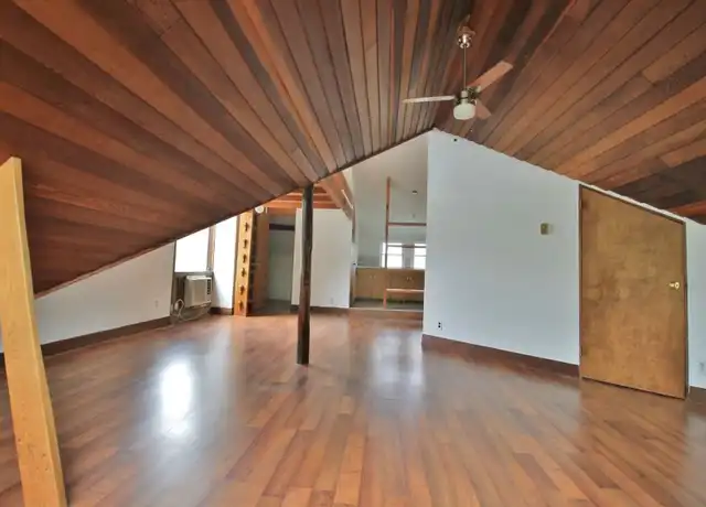 Property at 10 Maiden Ln Unit 3, Kingston, NY, 12401, 1 bed, 1 bath, [object Object]