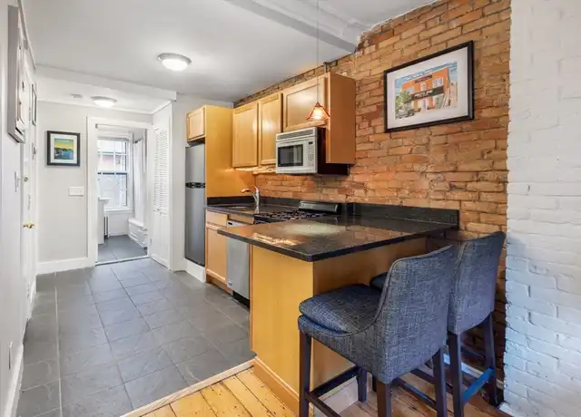Property at 33 Gray St Unit 2, Boston, MA, 02116, 1 bed, 1 bath, [object Object]