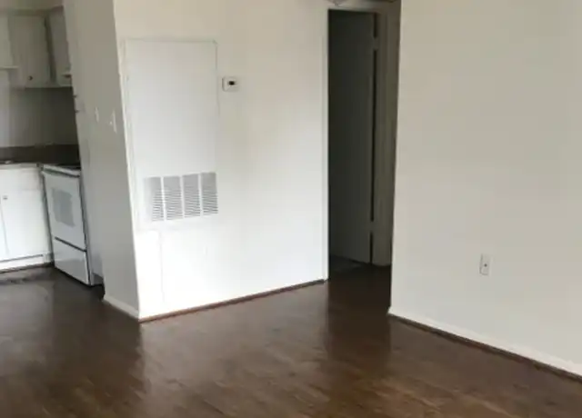 Property at 500 E 31st St Unit 105, Bryan, TX, 77803, 2 beds, 2 baths, [object Object]