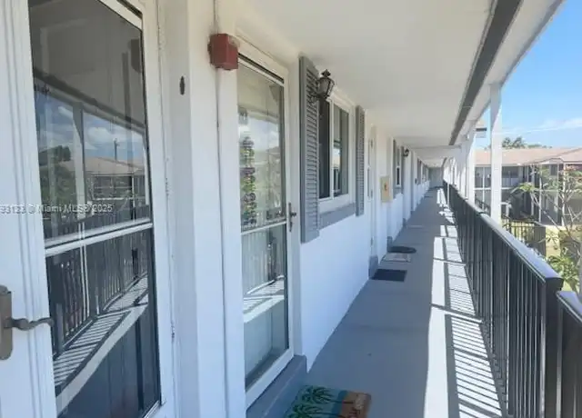 Property at 1431 S 14th Ave #214, Hollywood, FL, 33020, 1 bed, 1 bath, [object Object]
