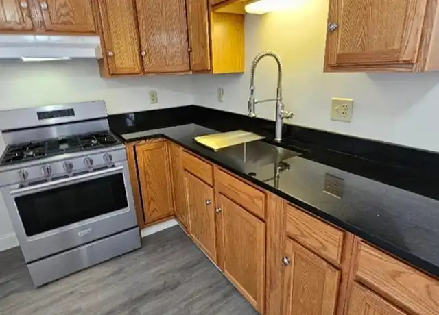 Property at 2 West St, Fall River, MA, 02720, 2 beds, 1 bath, [object Object]