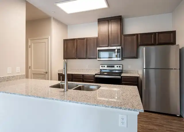 Property at Creekview - 5001 Crainway Dr, Austin, TX, 78724, 0 beds, 1 bath, [object Object]