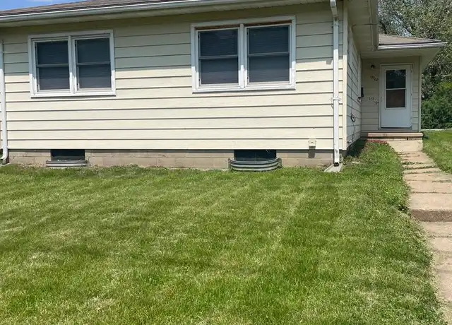 Property at 137 Western Ave, Waterloo, IA, 50701, 2 beds, 1 bath, [object Object]
