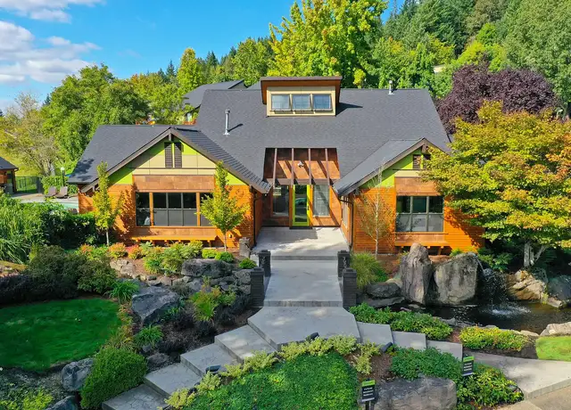 Photo of 10555 SE Mather Rd, Clackamas, OR 97015