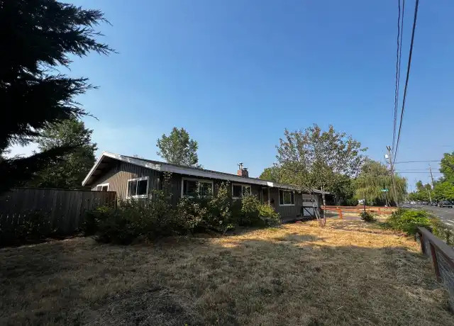 Property at 1990 W 18th Ave, Eugene, OR, 97402, 3 beds, 1.5 baths, [object Object]