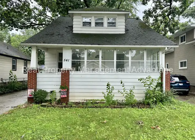 Property at 541 Pearson St, Ferndale, MI, 48220, 2 beds, 1 bath, [object Object]