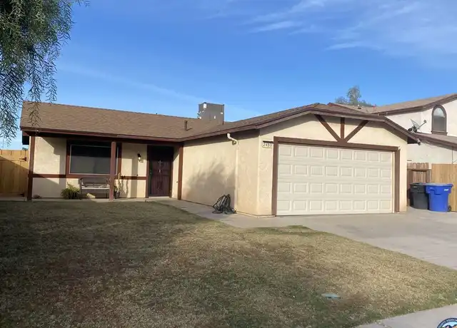 Property at 2480 W Hamilton Ave, El Centro, CA, 92243, 3 beds, 2 baths, [object Object]