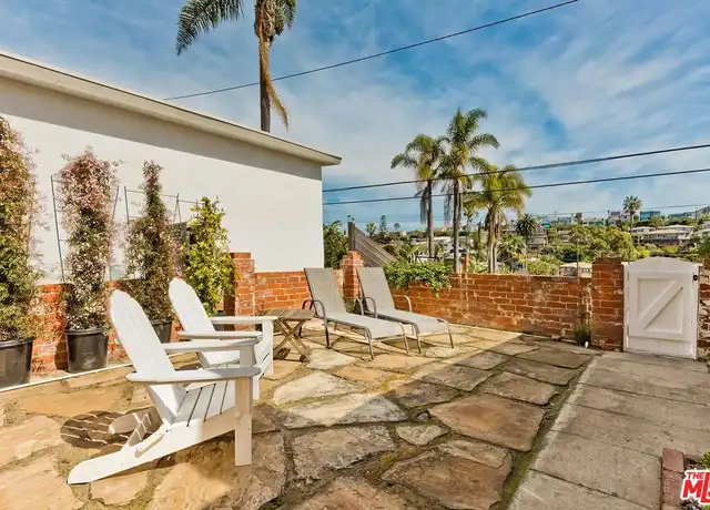 Property at 7031 Earldom Ave, Playa del Rey, CA, 90293, 2 beds, 2 baths, [object Object]
