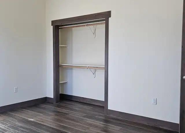 Property at 2870 W Villa Loop Unit 1, Show Low, AZ, 85901, 3 beds, 2 baths, [object Object]