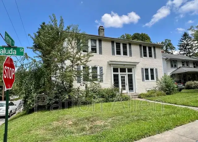 Property at 19 Saluda St Unit 2, Asheville, NC, 28806, 1 bed, 1 bath, [object Object]