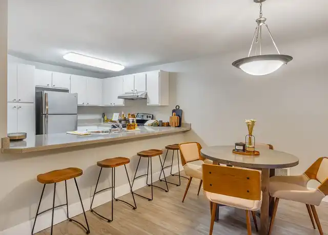 Property at Glen Park At West Campus - 952 SW Campus Dr, Federal Way, WA, 98023, 1-2 bed, 1-2 bath, [object Object]