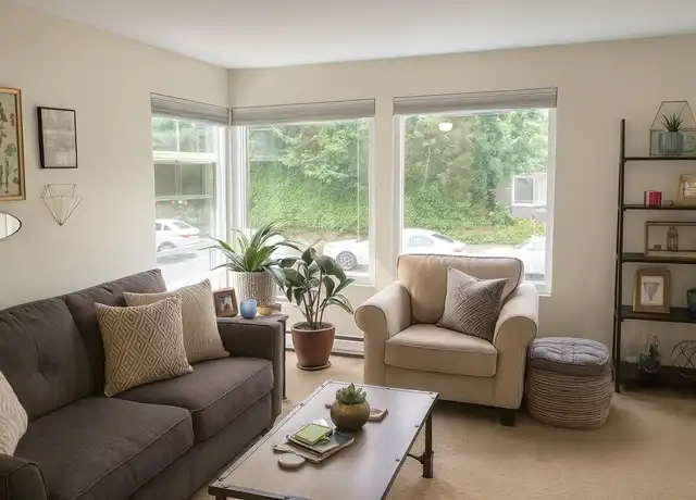 Property at 840 W Nickerson St Unit 08, Seattle, WA, 98119, 1 bed, 1 bath, [object Object]