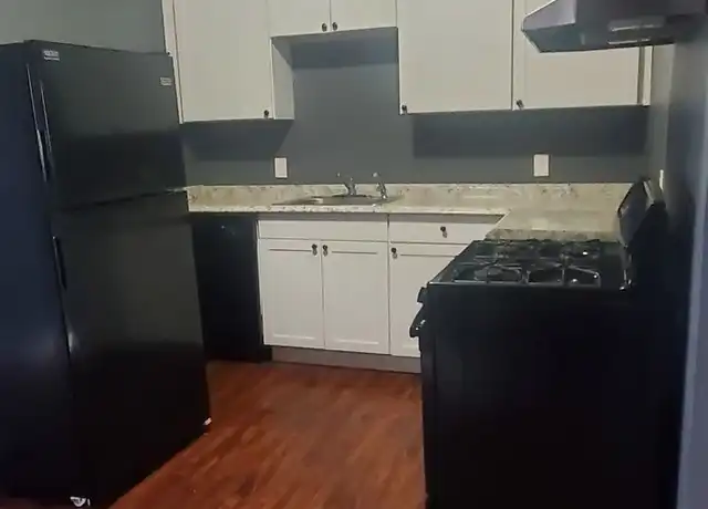 Property at 310 Hampshire St Apt 5, Buffalo, NY, 14213, 3 beds, 1 bath, [object Object]