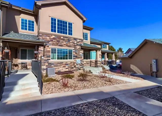 Property at 1335 S Chambers Rd, Aurora, CO, 80017, 3 beds, 2.5 baths, [object Object]