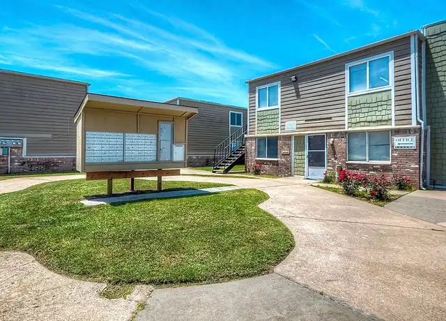 Property at The Vue at Garden Square - 7201 Melrose Ln, Oklahoma City, OK, 73127, 2 beds, 1 bath, [object Object]