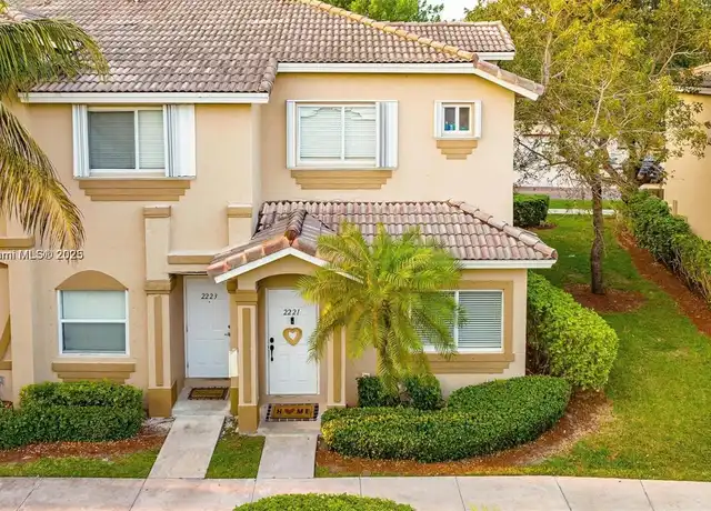 Property at 2221 SE 23rd Ave #2221, Homestead, FL, 33035, 2 beds, 2.5 baths, [object Object]