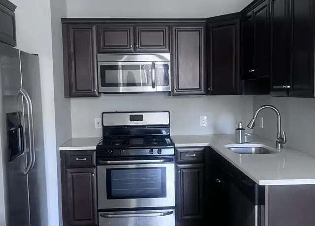 Property at 10 Ford Ave, Morristown, NJ, 07960, 3 beds, 2 baths, [object Object]