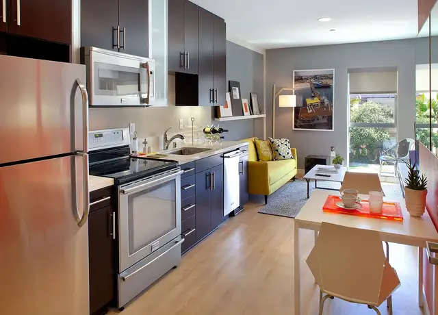 Photo of 1447 Lincoln Blvd, Santa Monica, CA 90401