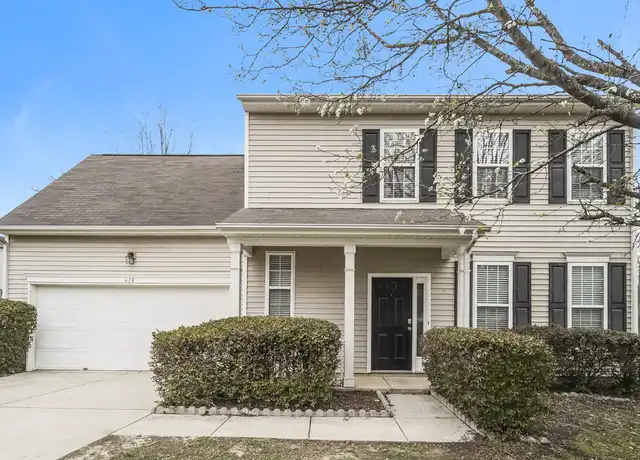 Property at 618 Grantham Ln, Charlotte, NC, 28262, 4 beds, 2 baths, [object Object]